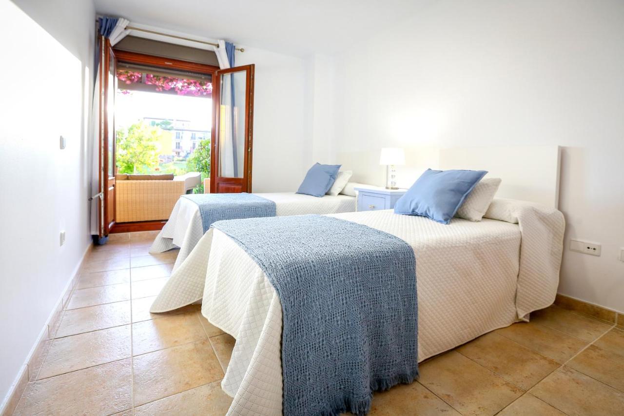 Pura Villa- Buganvillas Ayamonte Exterior photo